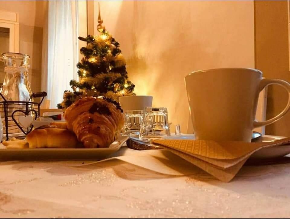 De' Montetini Bed & Breakfast Arezzo Bagian luar foto